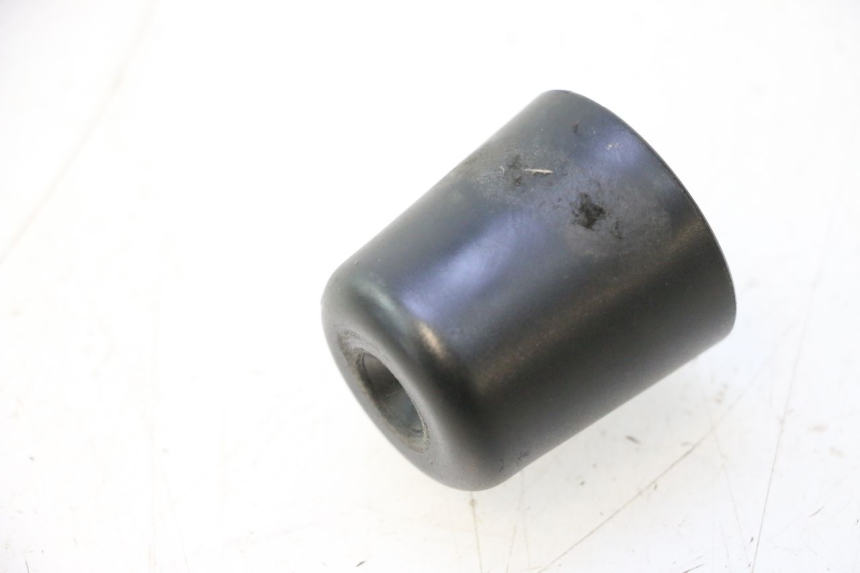 photo de HANDLEBAR ENDS PIAGGIO MP3 HPE 530 (2022 - 2026) - Zoom on usage condition