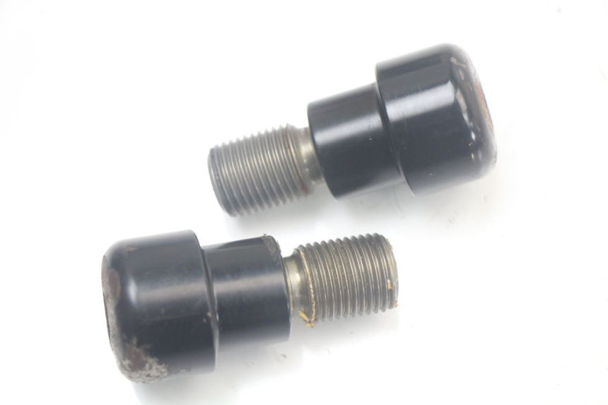 photo de HANDLEBAR END YAMAHA MT-07 MT07 ABS 700 (2014 - 2017) - Zoom on usage condition