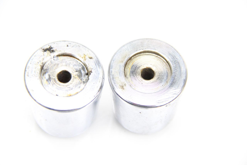 photo de HANDLEBAR ENDS GILERA NEXUS 125 (2009 - 2013) - Alternative perspective