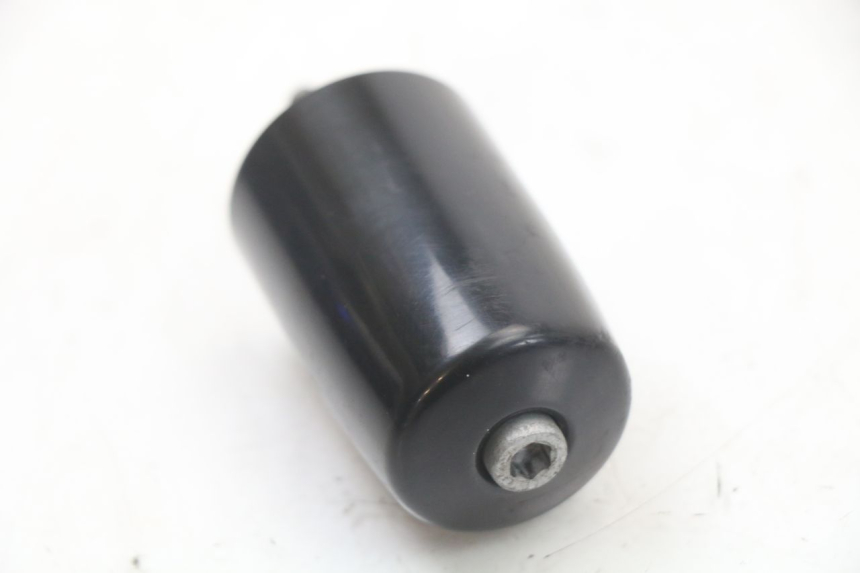 photo de HANDLEBAR ENDS MOTO GUZZI NORGE 8V GT 1200 (2011 - 2016) - Zoom on usage condition