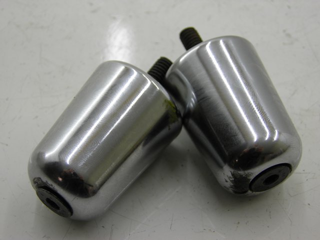 photo de HANDLEBAR ENDS PIAGGIO BEVERLY 125 (2005 - 2007) - Component detail