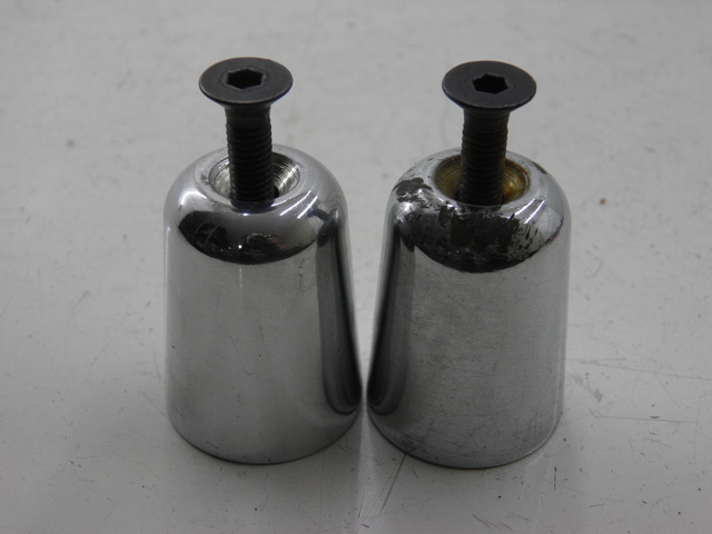 photo de HANDLEBAR ENDS PIAGGIO XEVO - X EVO 125 (2010 - 2015) - Main view