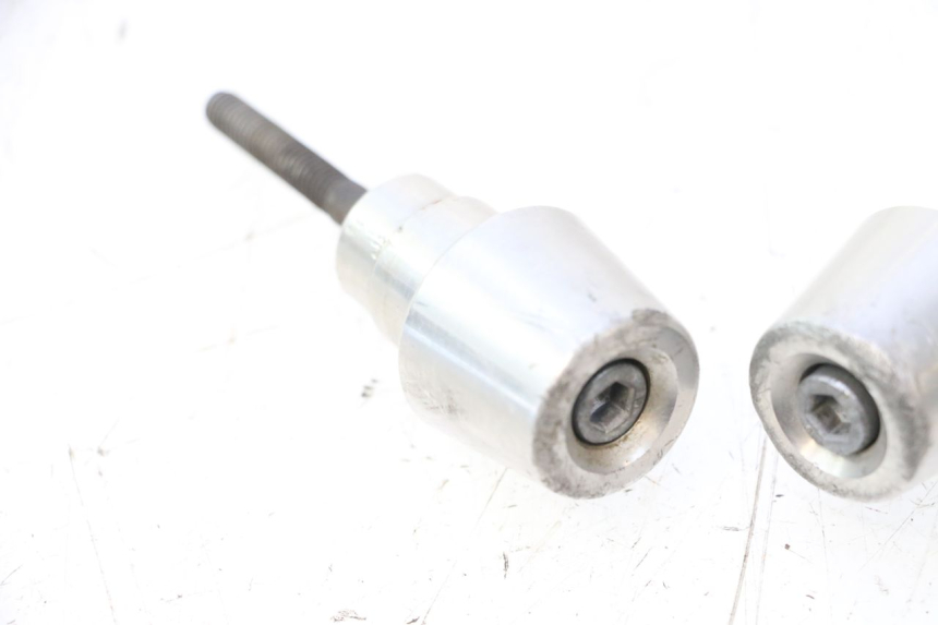photo de HANDLEBAR END PEUGEOT SATELIS 125 (2006 - 2009) - Product overview