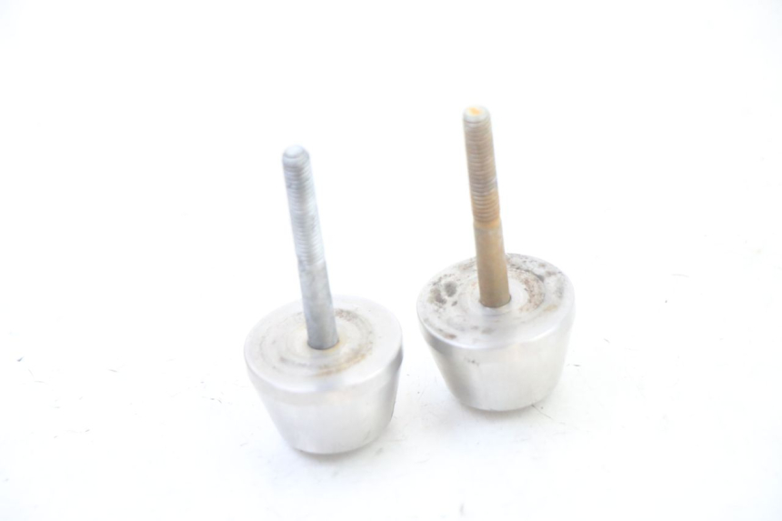 photo de HANDLEBAR ENDS APRILIA SCARABEO GT TOURING 125 (1999 - 2005) - Technical close-up