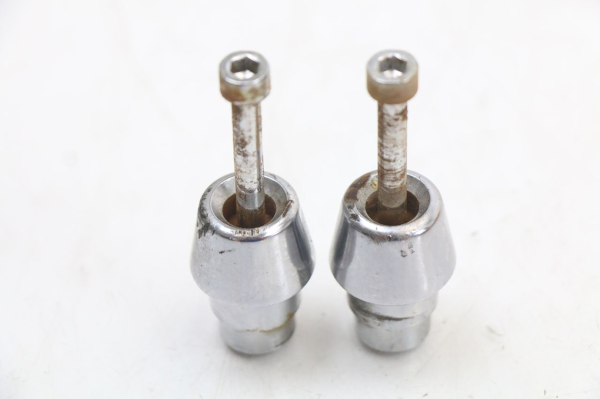 photo de HANDLEBAR ENDS PEUGEOT STREETZONE I 2T 50 (2018 - 2020) - Alternative perspective