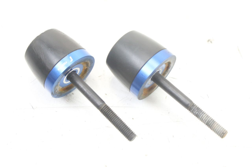 photo de HANDLEBAR ENDS SUZUKI GSX F GSXF 650 (2007 - 2015) - Alternative perspective