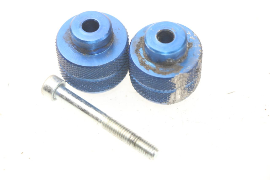 photo de HANDLEBAR ENDS SUZUKI SV S ABS 650 (2003 - 2009) - Component detail