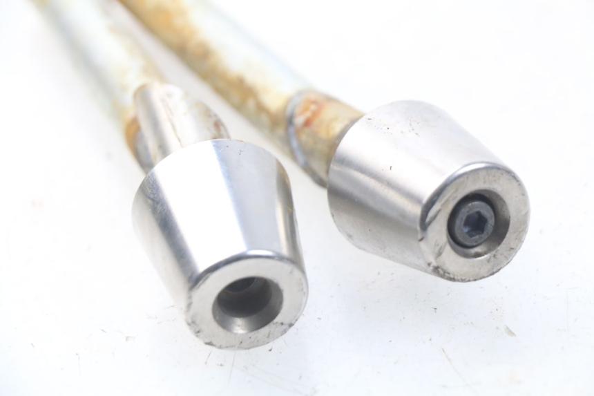 photo de HANDLEBAR ENDS PEUGEOT TWEET 125 (2010 - 2017) - Alternative perspective