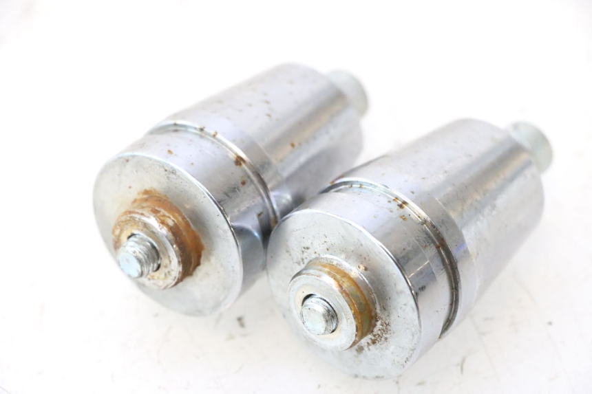 photo de HANDLEBAR ENDS DAELIM VJ ROADWIN 125 (2004 - 2007) - Component detail
