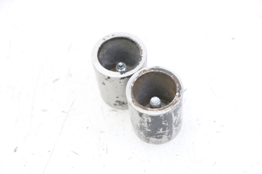 photo de HANDLEBAR ENDS YAMAHA X-MAX XMAX ABS 250 (2010 - 2012) - Zoom on usage condition