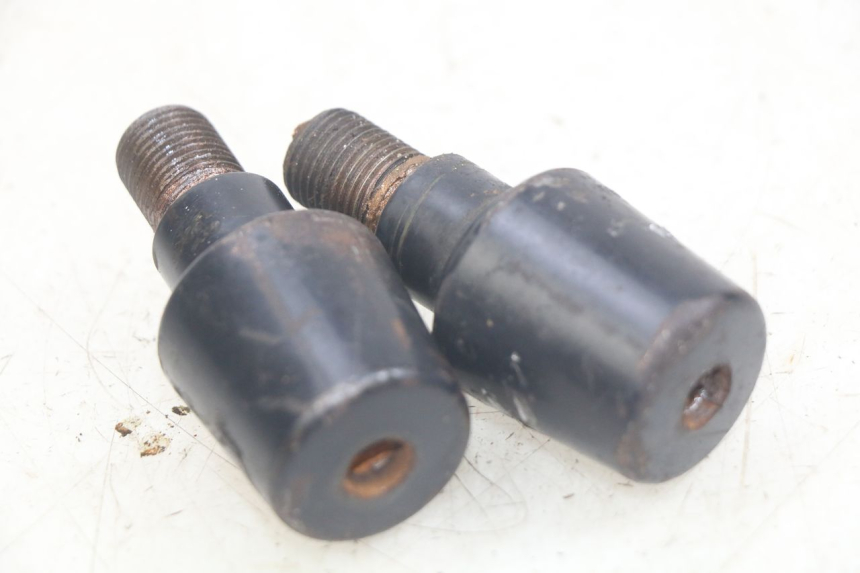 photo de HANDLEBAR END YAMAHA X-MAX XMAX 250 (2006 - 2009) - Zoom on usage condition