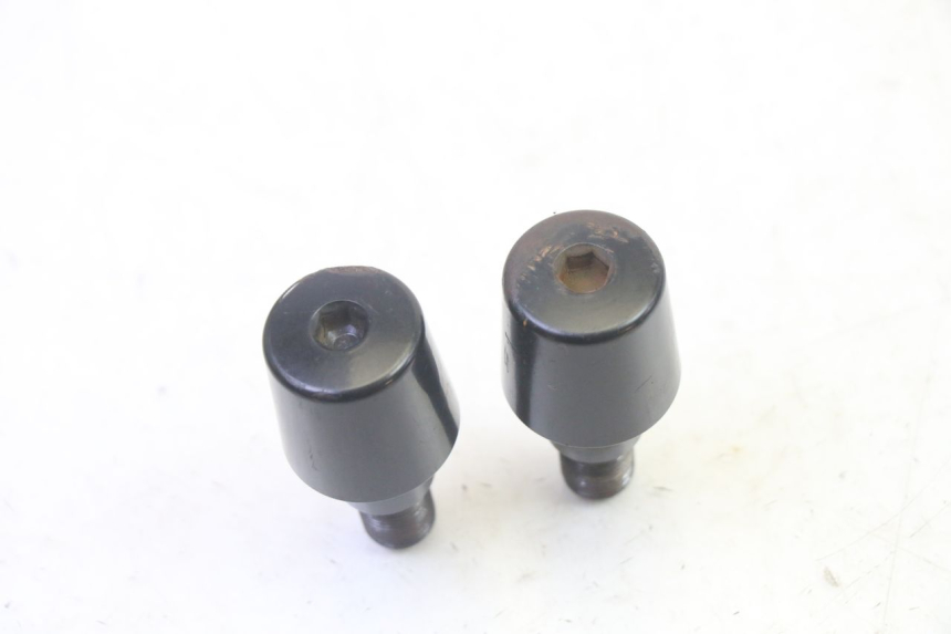 photo de HANDLEBAR END YAMAHA X-MAX XMAX 250 (2006 - 2009) - Component detail