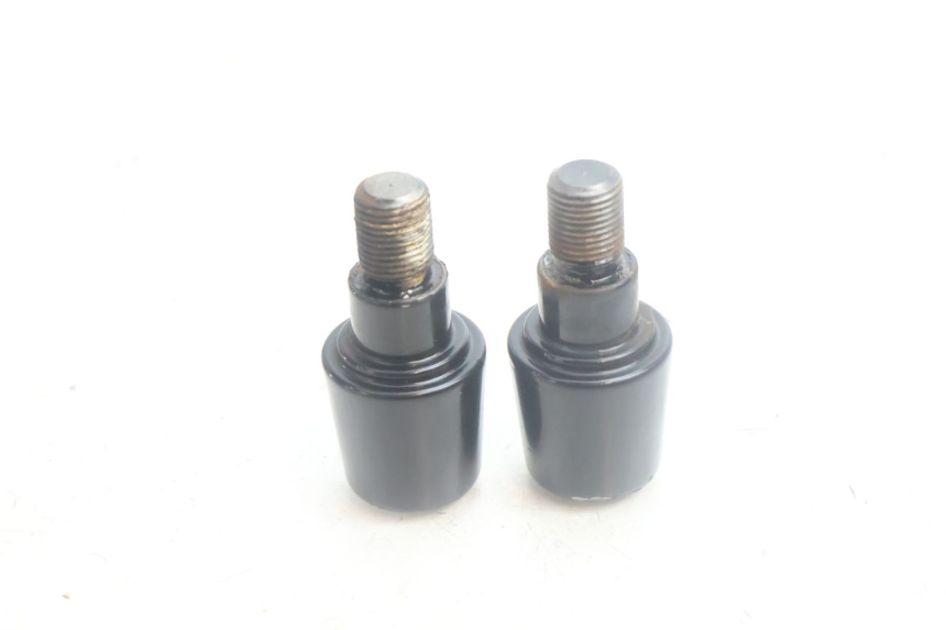 photo de HANDLEBAR END YAMAHA XMAX X-MAX 125 (2006 - 2009) - Technical close-up