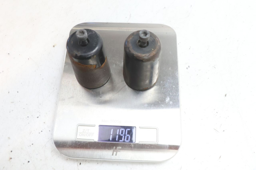 photo de HANDLEBAR ENDS PIAGGIO X9 AMALFI 180 (2000 - 2003) - Fixing points details