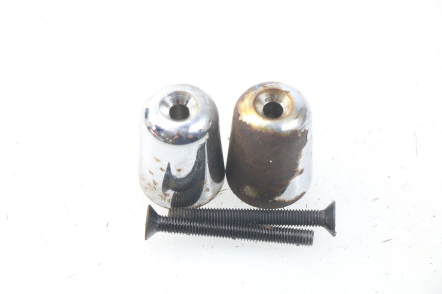 photo de HANDLEBAR END PIAGGIO X9 EVOLUTION 125 (2003 - 2007) - Zoom on usage condition