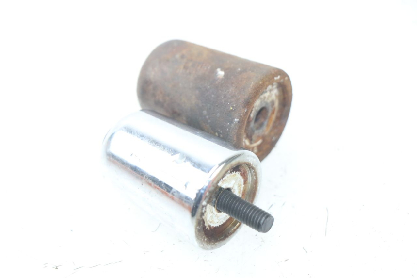 photo de HANDLEBAR ENDS PIAGGIO X9 125 (2000 - 2003) - Zoom on usage condition