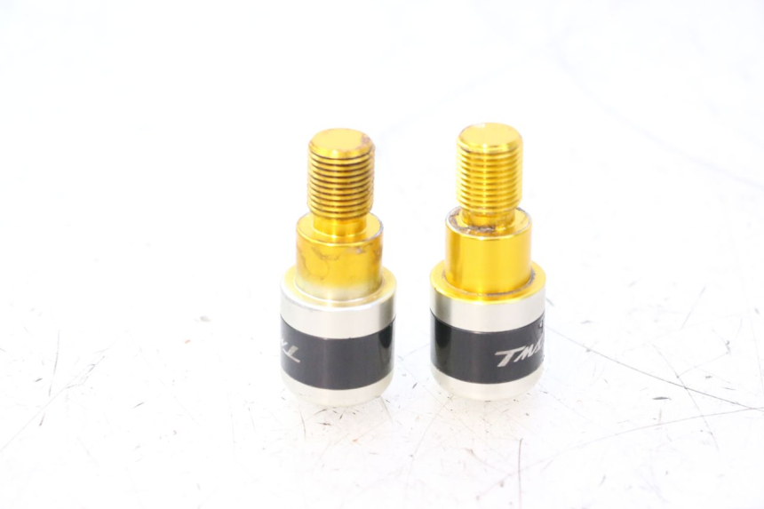 photo de HANDLEBAR ENDS YAMAHA XP T-MAX ABS 500 (2005 - 2005) - Alternative perspective