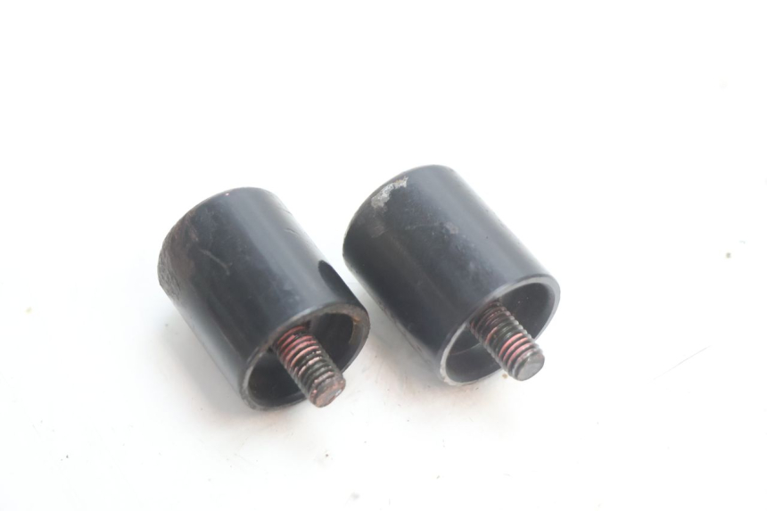 photo de HANDLEBAR ENDS KAWASAKI ZX-6R ZX6R 600 (1995 - 1997) - Alternative perspective