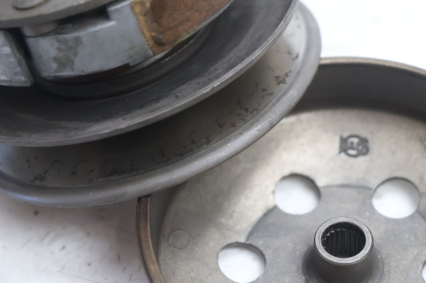 photo de CLUTCH KYMCO AGILITY 4T 50 (2005 - 2018) - Zoom on usage condition