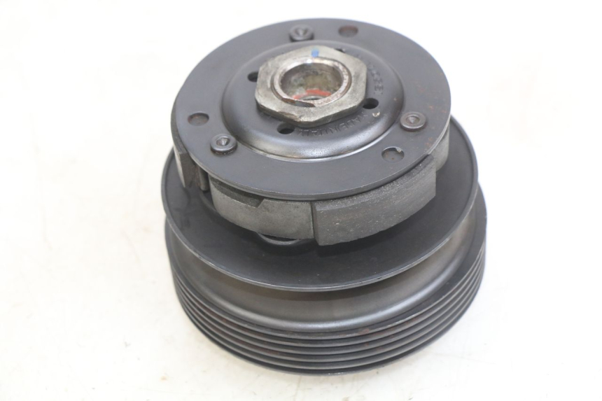 photo de CLUTCH KYMCO AGILITY NAKED RENOUVO 2T 50 (2011 - 2018) - Fixing points details