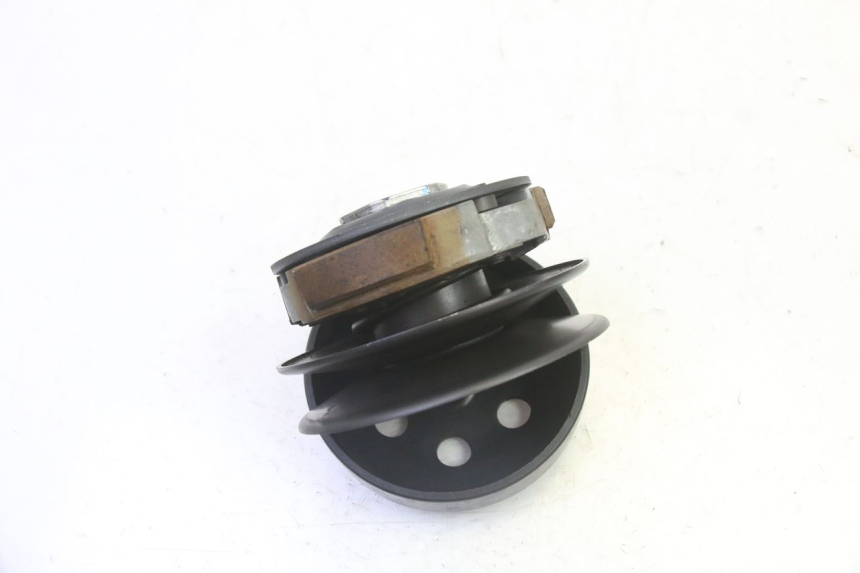 photo de CLUTCH KYMCO AGILITY NAKED RENOUVO 2T 50 (2011 - 2018) - Alternative perspective