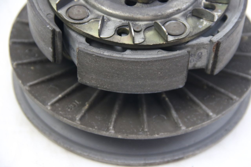 photo de CLUTCH APRILIA ATLANTIC 500 (2002 - 2003) - Technical close-up