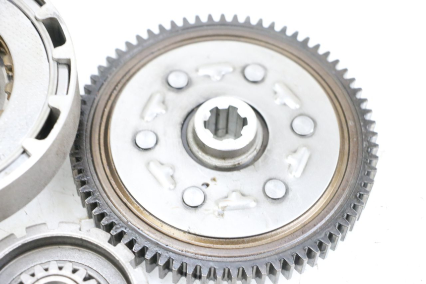 photo de CLUTCH MAG POWER BOMBERS 4T 50 (2016 - 2026) - Fixing points details