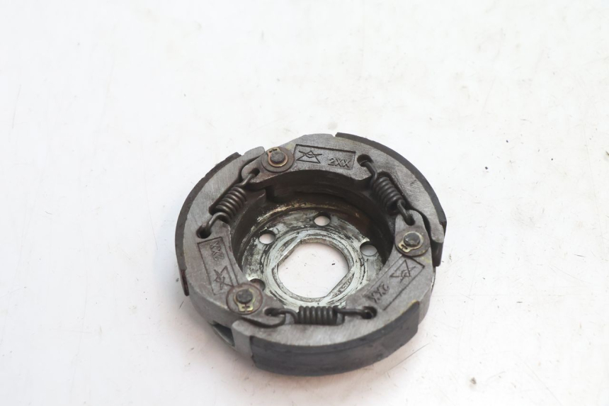 photo de CLUTCH MBK BOOSTER SPIRIT 50 (1999 - 2003) - Zoom on usage condition