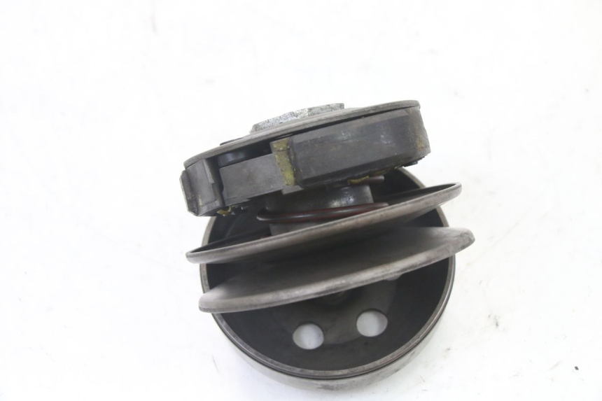 photo de CLUTCH MBK BOOSTER SPIRIT NAKED 50 (2004 - 2017) - Alternative perspective