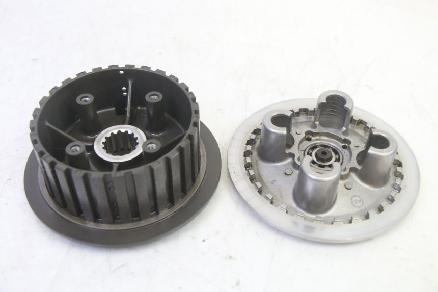 photo de CLUTCH MV AGUSTA BRUTALE R WALLY 910 (2008 - 2008) - Surface and material condition