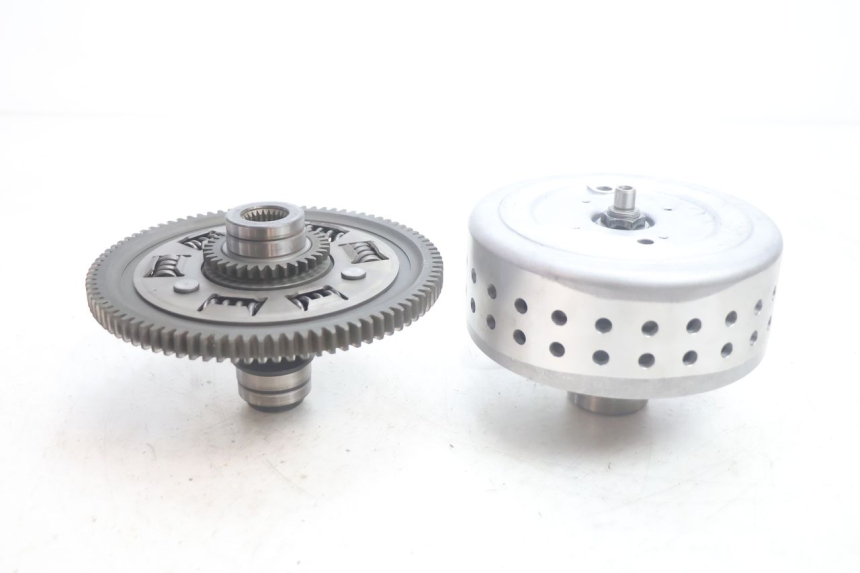 photo de CLUTCH SUZUKI BURGMAN EXECUTIVE ABS 650 (2006 - 2012) - Supplementary product photo