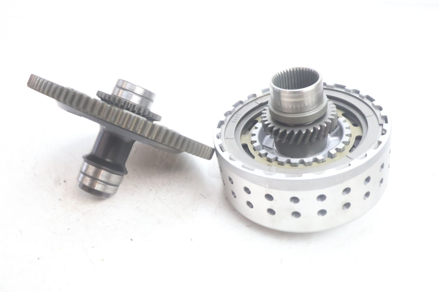 photo de CLUTCH SUZUKI BURGMAN EXECUTIVE ABS 650 (2006 - 2012) - Detailed visual inspection