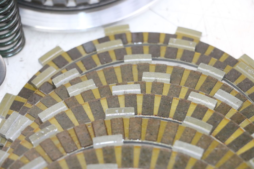 photo de CLUTCH HONDA CB R 1000 (2018 - 2023) - Main view