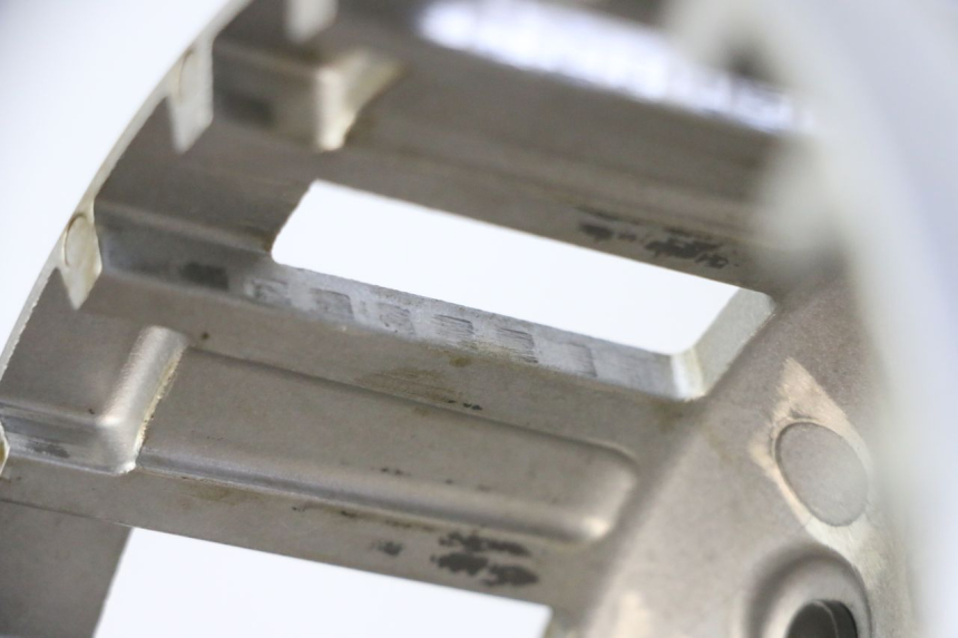 photo de CLUTCH HONDA CB R 1000 (2018 - 2023) - Fixing points details