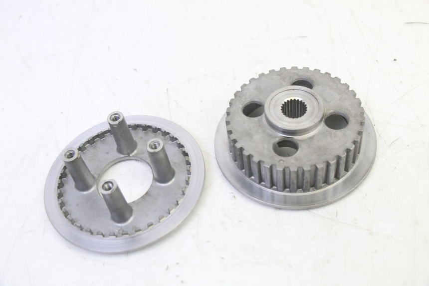 photo de CLUTCH HONDA CBF 125 (2009 - 2015) - Surface and material condition