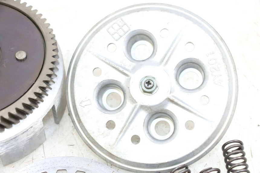 photo de CLUTCH SHERCO CITY CORP 125 (2003 - 2007) - Surface and material condition