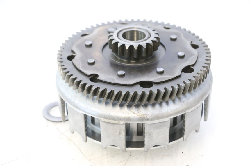 photo de CLUTCH SUZUKI DR S 600 (1985 - 1989) - Component detail