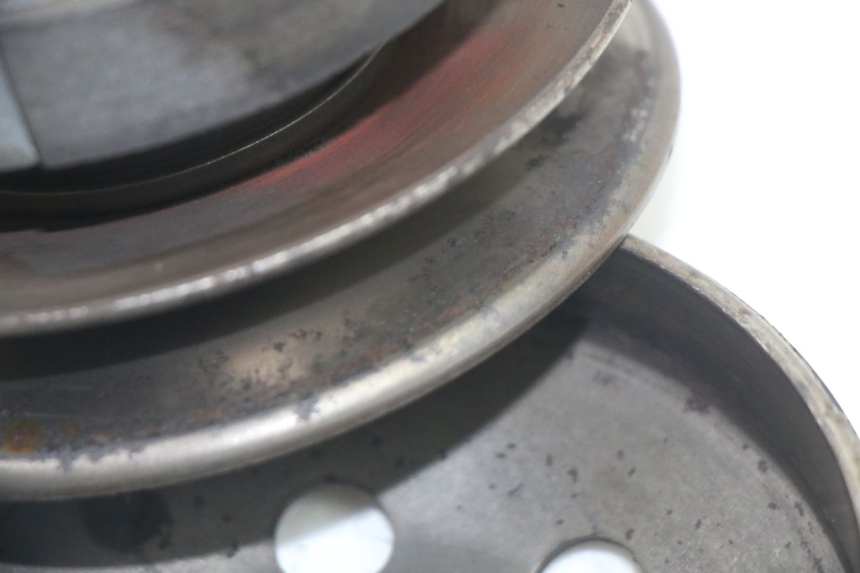 photo de CLUTCH PEUGEOT ELYSTAR 50 (2002 - 2014) - Technical close-up