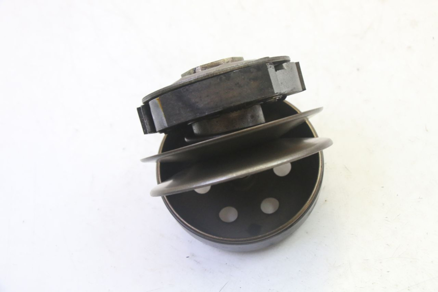 photo de CLUTCH PEUGEOT ELYSTAR 50 (2002 - 2014) - Alternative perspective