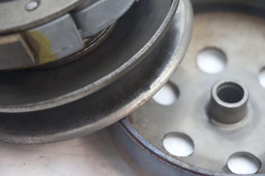 photo de CLUTCH JM MOTORS EVOLIS 4T 50 (2018 - 2022) - Zoom on usage condition