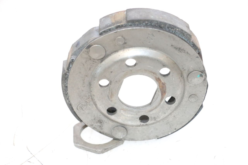 photo de CLUTCH KEEWAY F-ACT FACT EVO 50 (2020 - 2026) - Zoom on usage condition