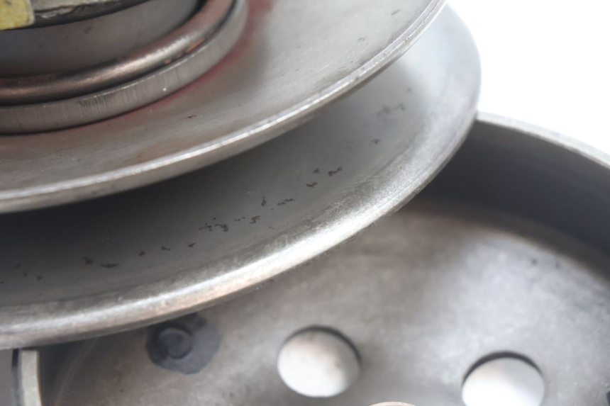 photo de CLUTCH PIAGGIO FLY 2T 50 (2004 - 2017) - Surface and material condition