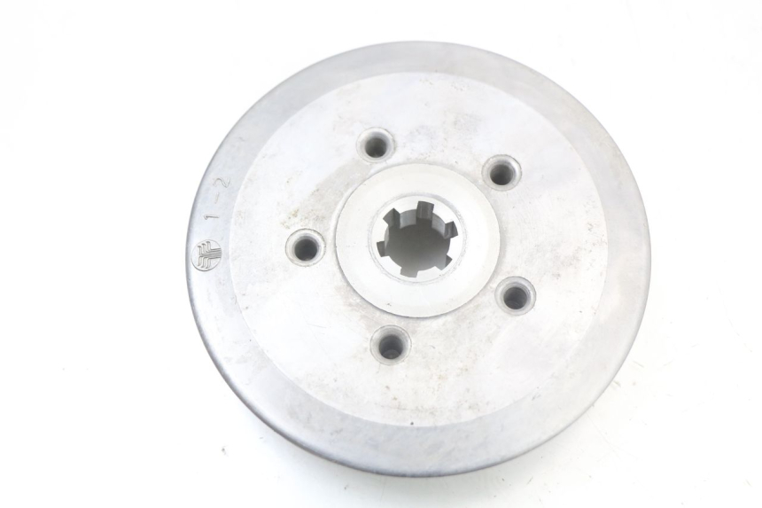 photo de Clutch HYOSUNG GF 125 (2001 - 2005) - Distinctive features