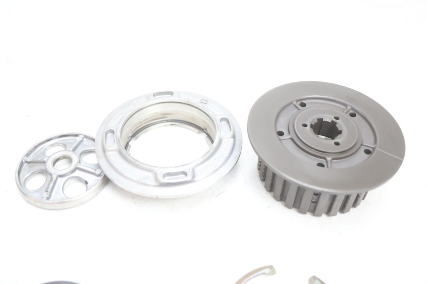 photo de CLUTCH SUZUKI GSF N BANDIT 1200 (2001 - 2005) - Surface and material condition