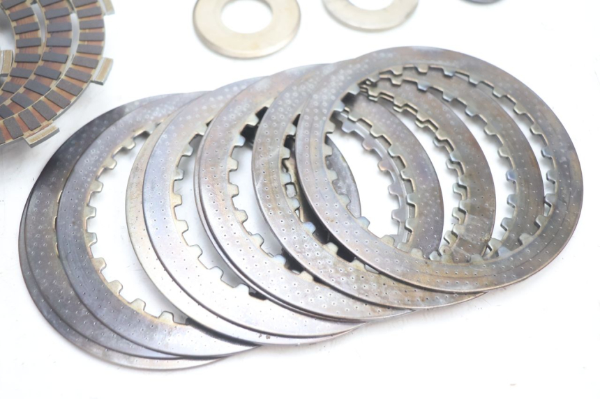 photo de CLUTCH SUZUKI GSF N BANDIT 1200 (2001 - 2005) - Markings and original references