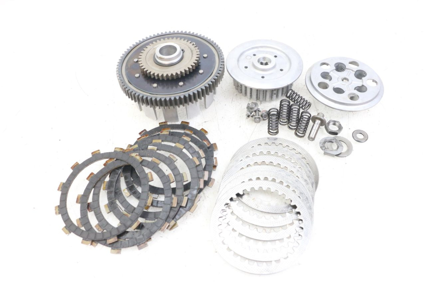 photo de CLUTCH SUZUKI GSX E 250 (1982 - 1983) - Component zoom