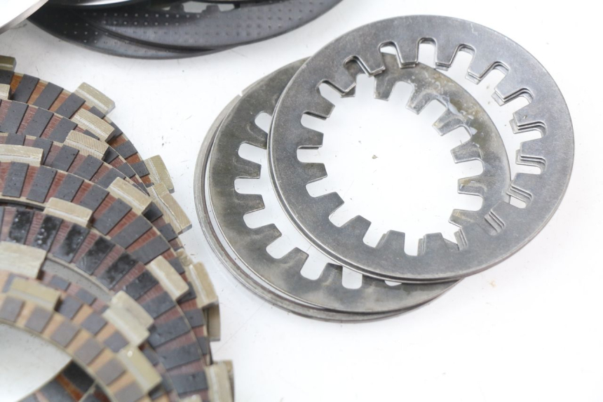 photo de CLUTCH SUZUKI GSX-R GSXR K16 1000 (2012 - 2016) - Component zoom