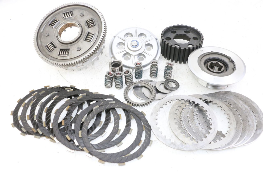 photo de CLUTCH KAWASAKI GTR 1000 (1994 - 2004) - Distinctive features