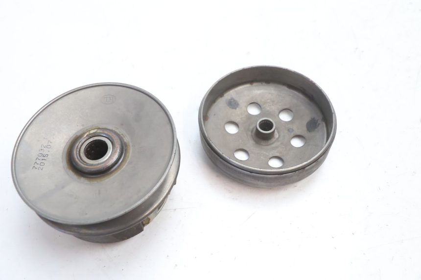 photo de CLUTCH PEUGEOT KISBEE 2T 50 (2010 - 2017) - Surface and material condition
