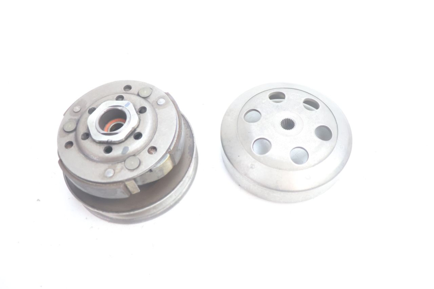 photo de CLUTCH PEUGEOT KISBEE 2T 50 (2010 - 2017) - Product overview